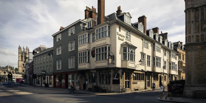 C.S. Lewis Oxford Audio Tour Eastgate Hotel